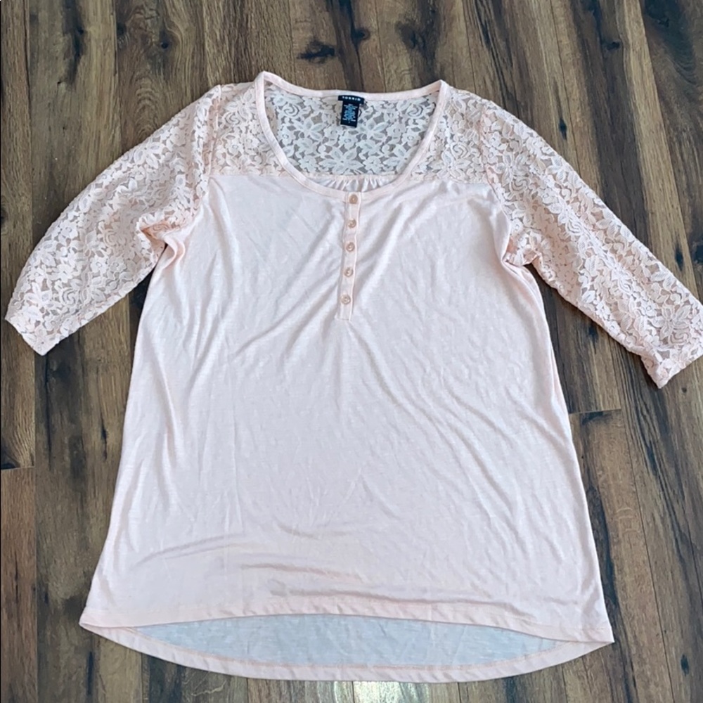 Torrid Peach lace top